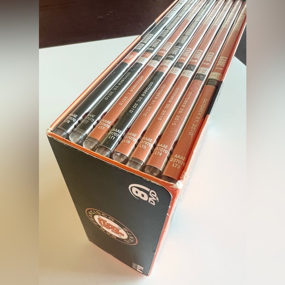 SF Giants 2010 World Series DVDs Set - Picture 5 of 8